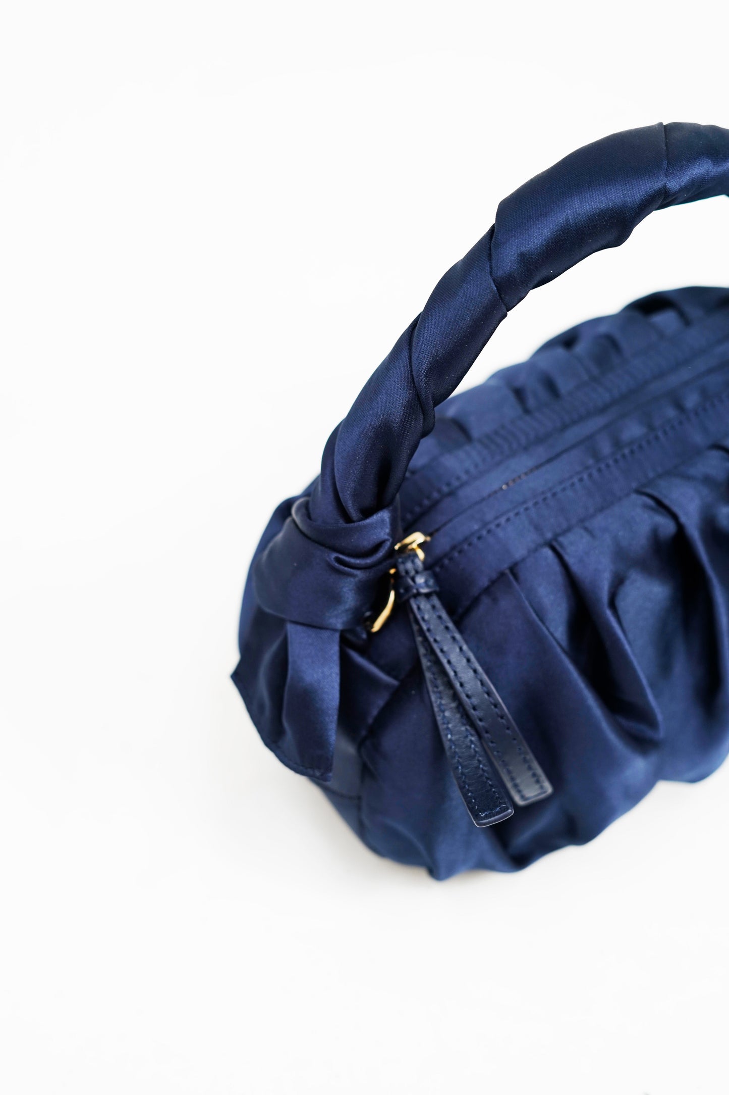 MOI&SASS NAVY SATIN BAG