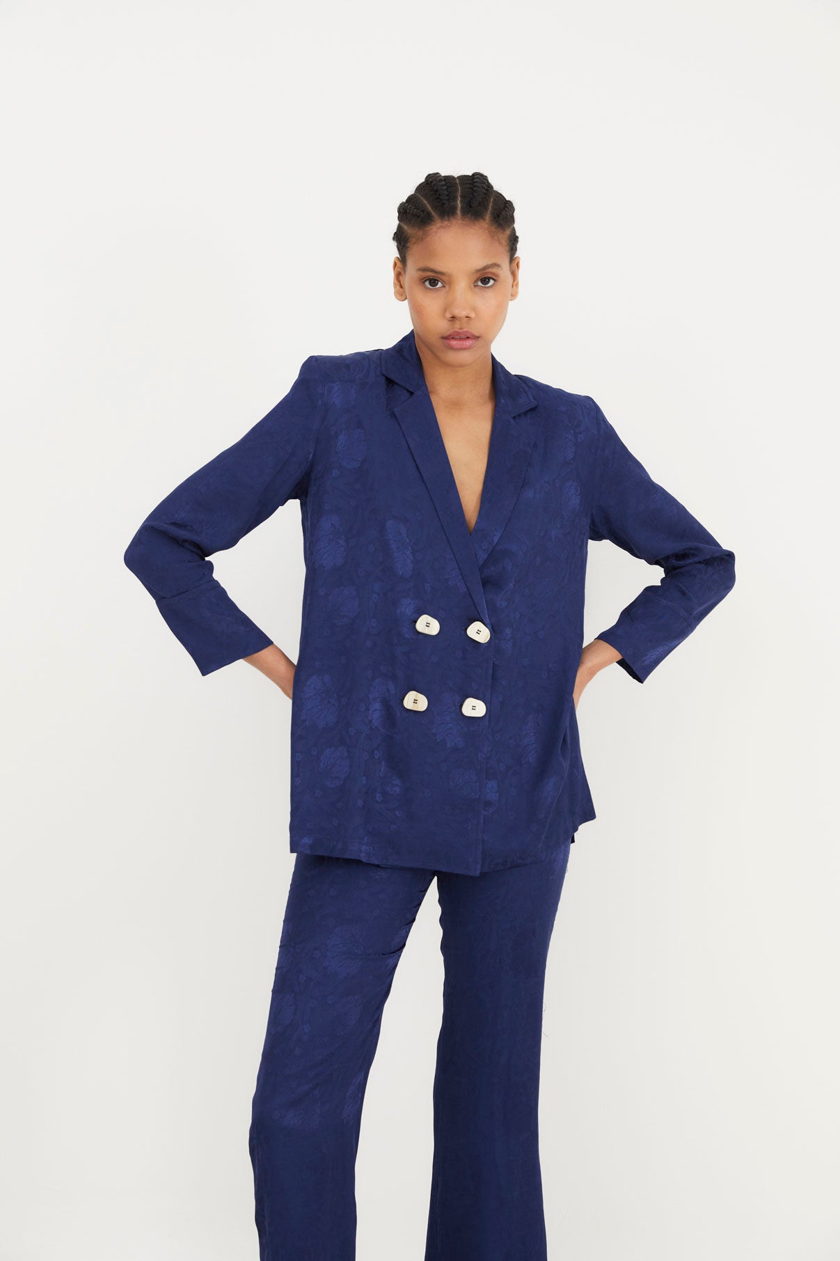 TOTAL LOOK RETRO NAVY BUTTONS