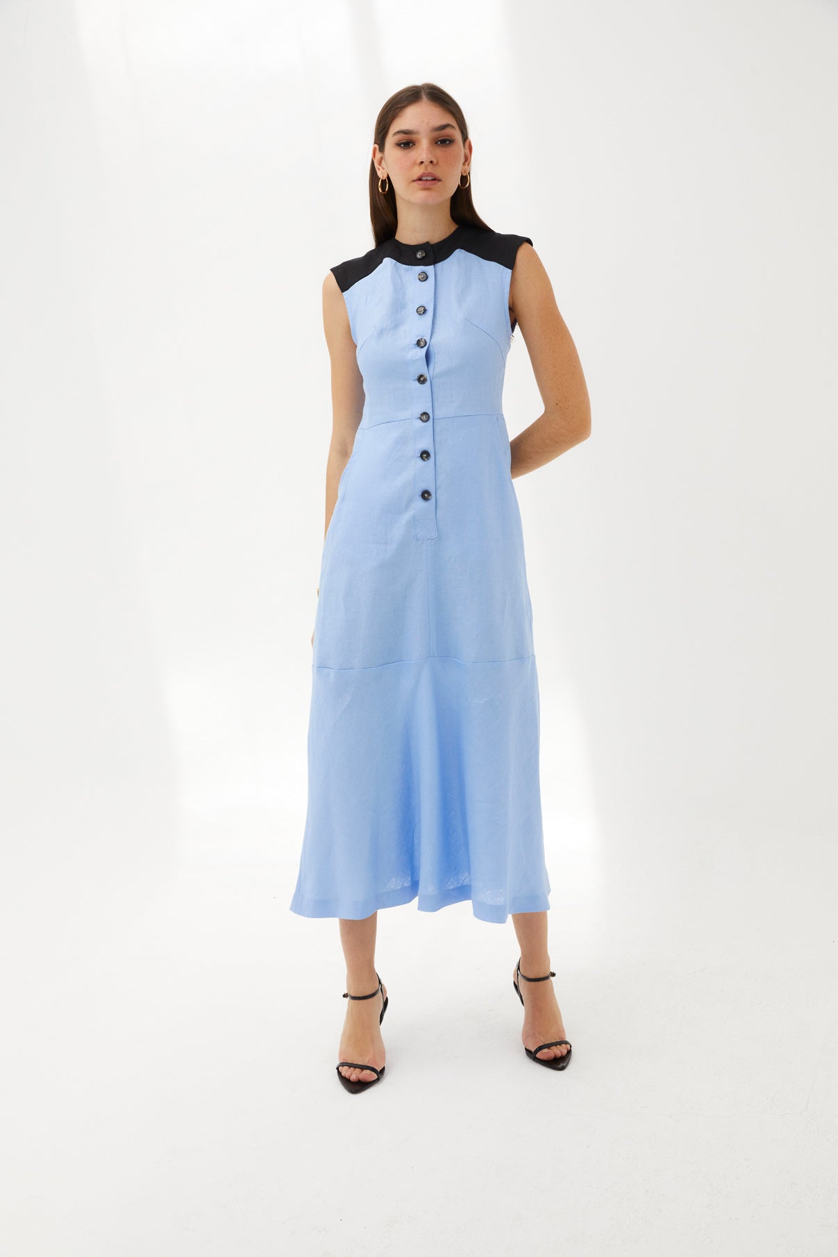 APRIL BLUE LINEN DRESS