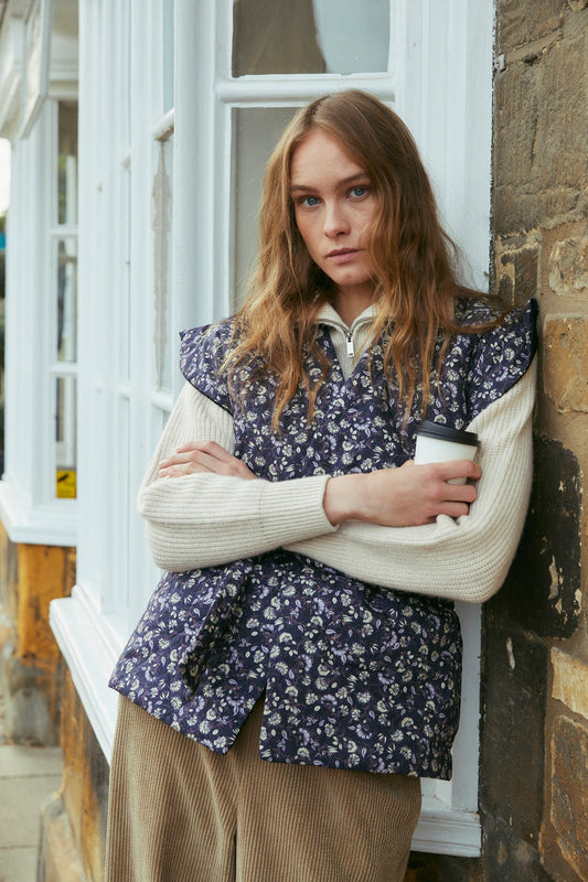 CAROL BLUE FLOWER VEST