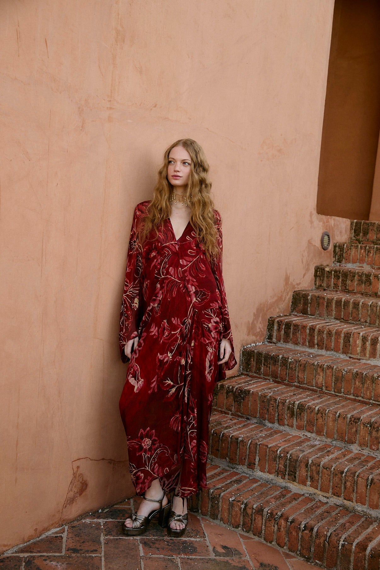 VERO PEONY CARMINE DRESS