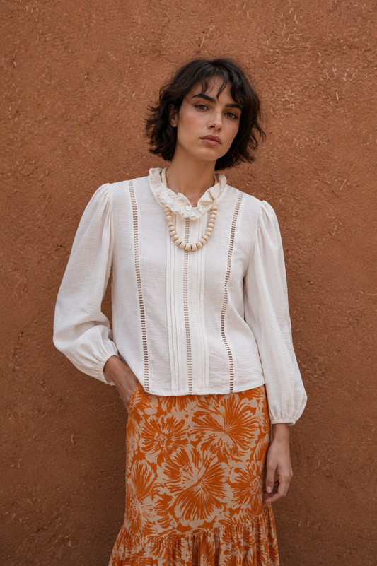 Blusa blanca vainicas