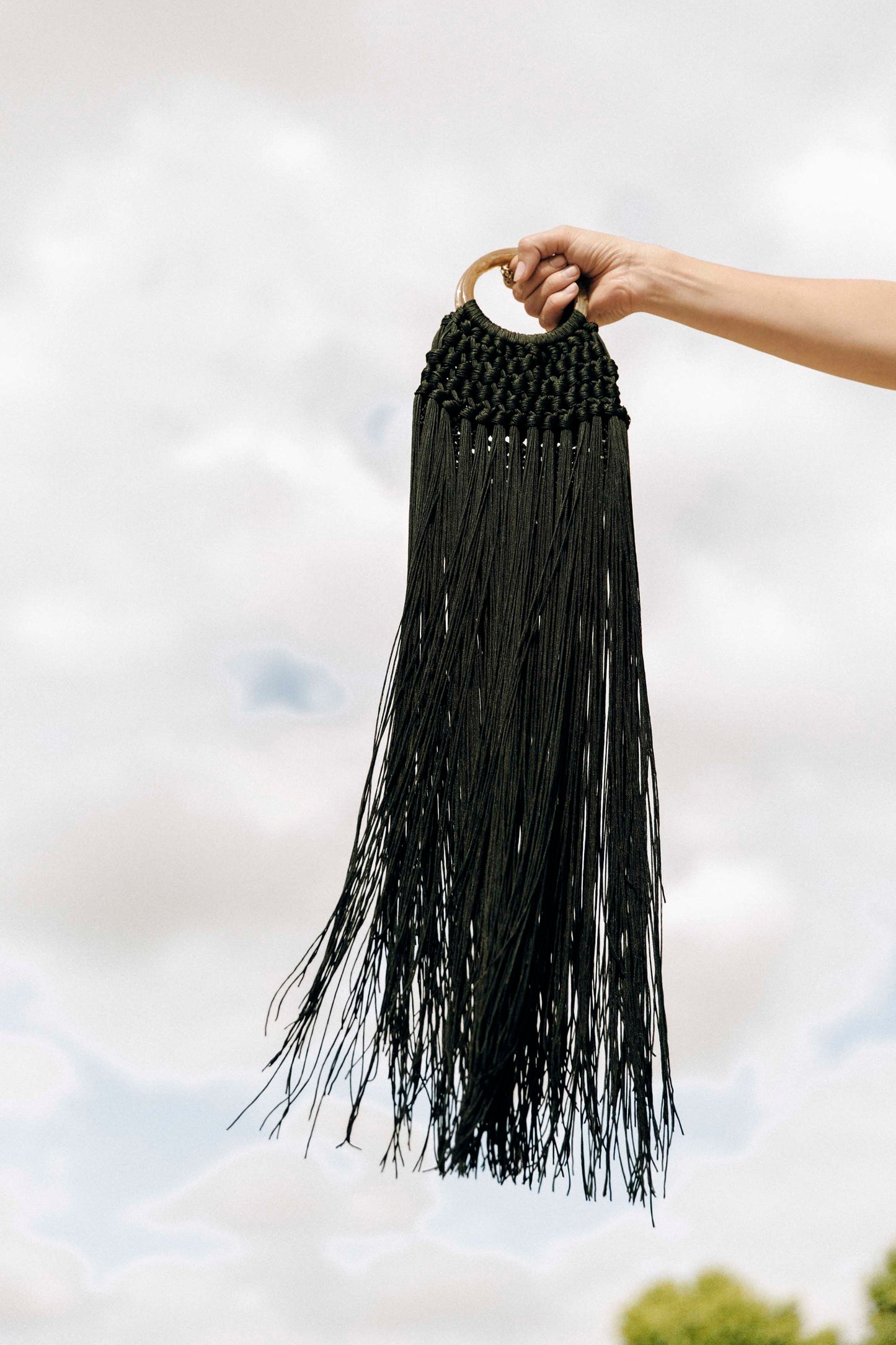 BOLSO FRINGES NEGRO