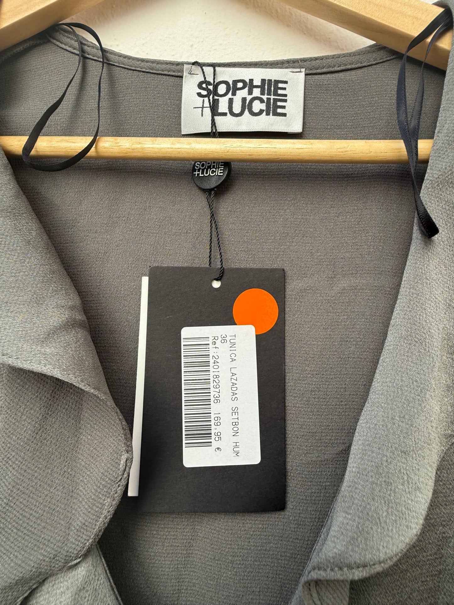 Conjunto túnica y pantalón