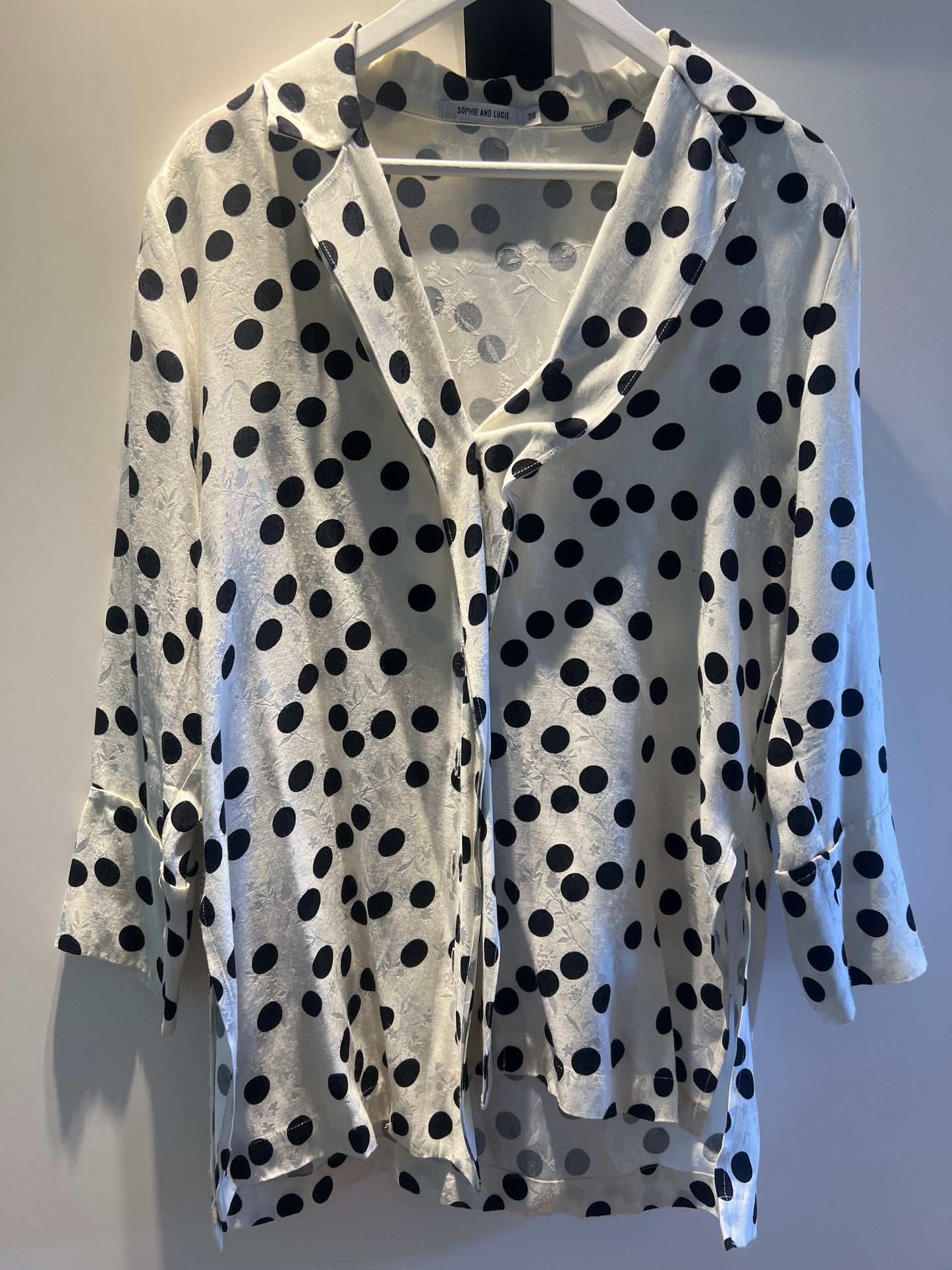 CHAQUETA LION PRINT TOPOS