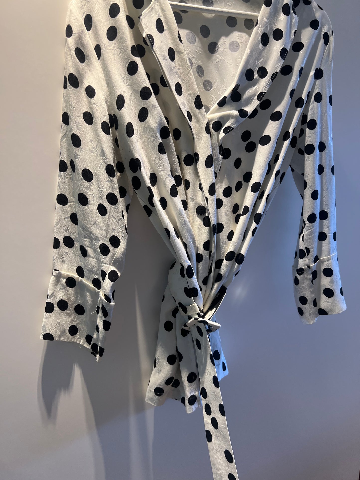 CHAQUETA LION PRINT TOPOS