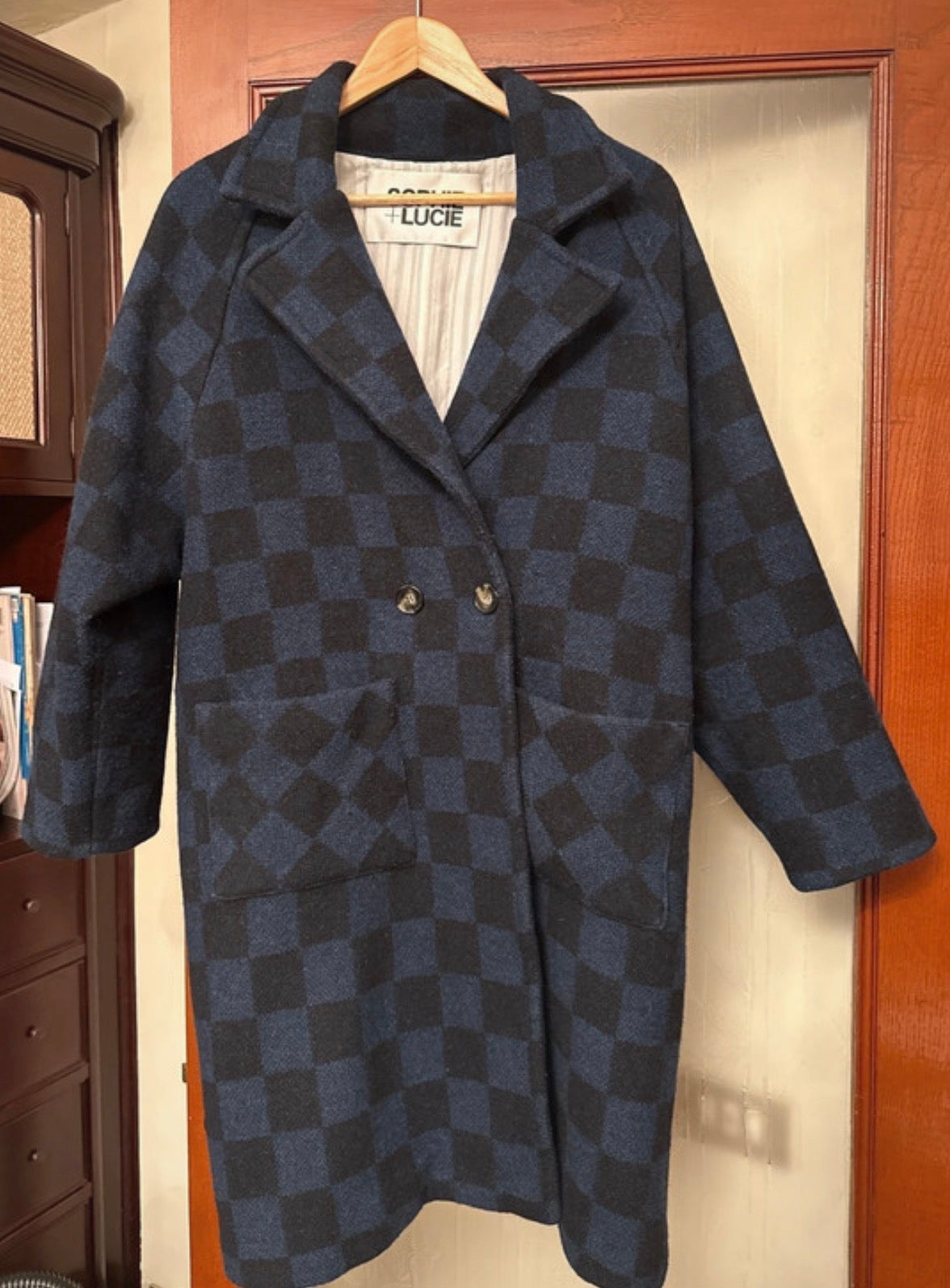 Abrigo damero azul