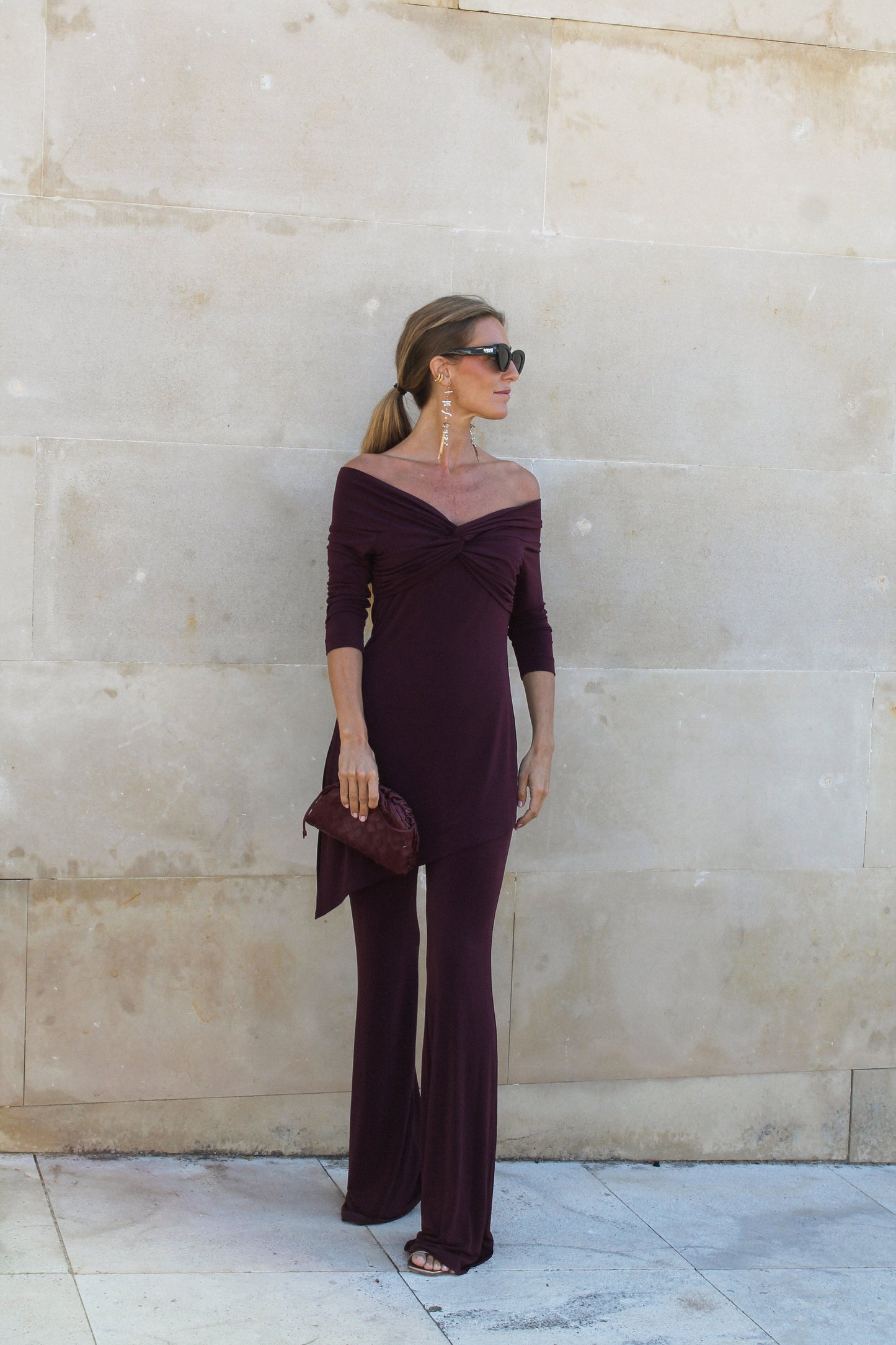 TOTAL LOOK NUDO PUNTO BURGUNDY