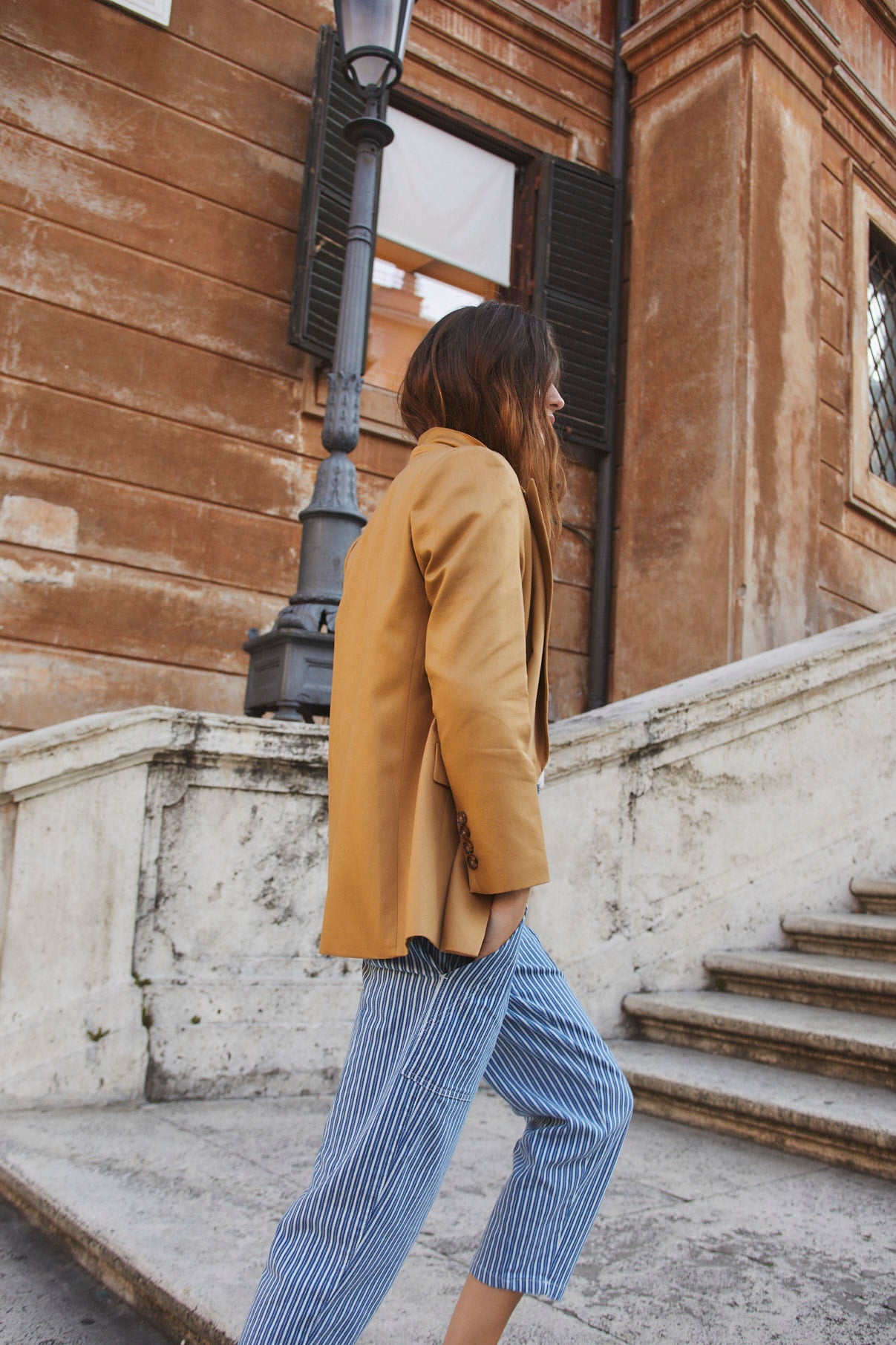 CHAQUETA EMILY LINO OCRE