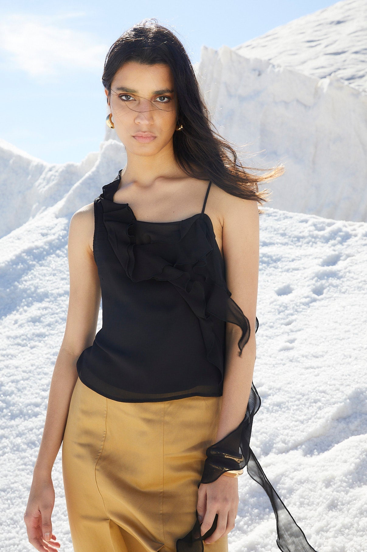 VICTORIA BLACK CRINKLE TOP