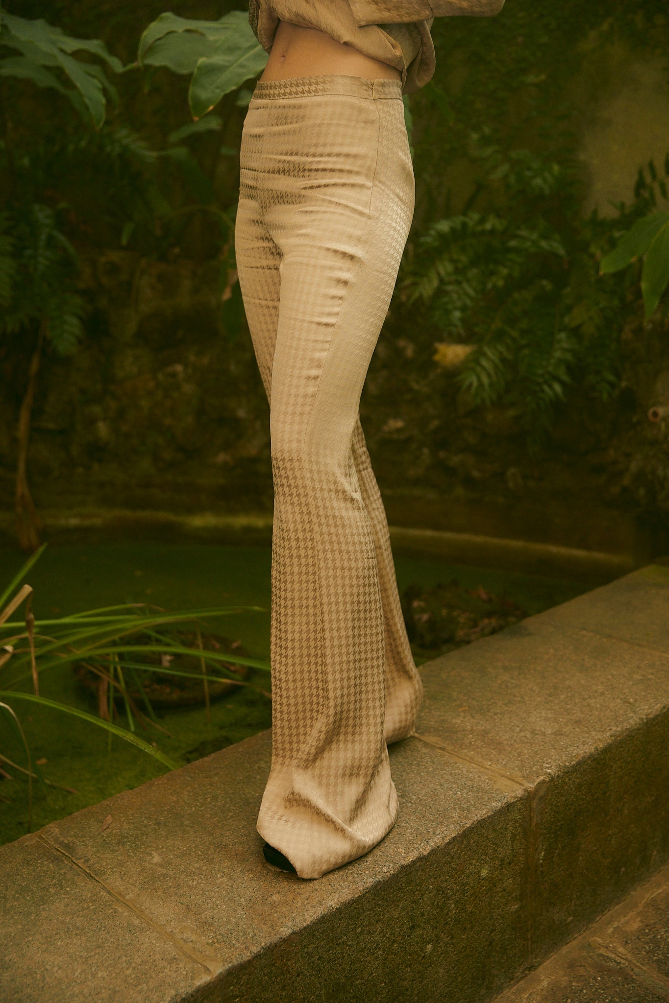 ICON SAND HOUNDSTOOTH TROUSERS