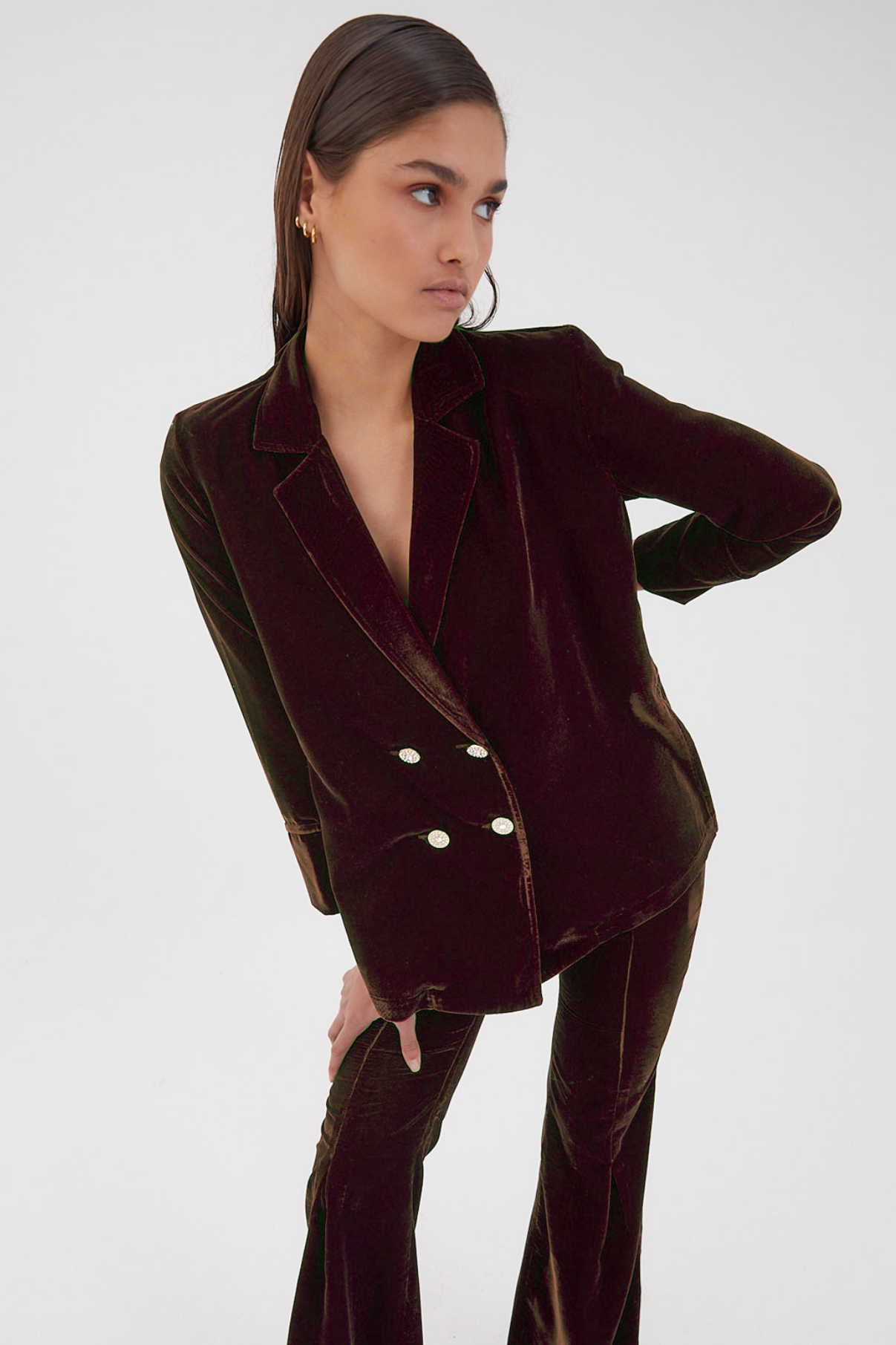 TOTAL LOOK ICON VELVET BROWN
