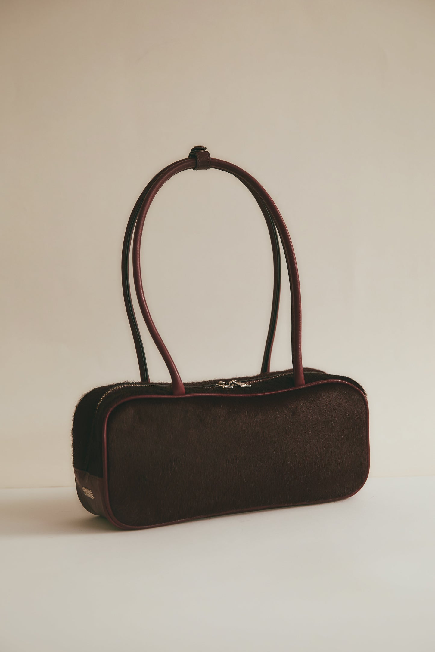 BURGUNDY LEATHER BAGUETTE BAG
