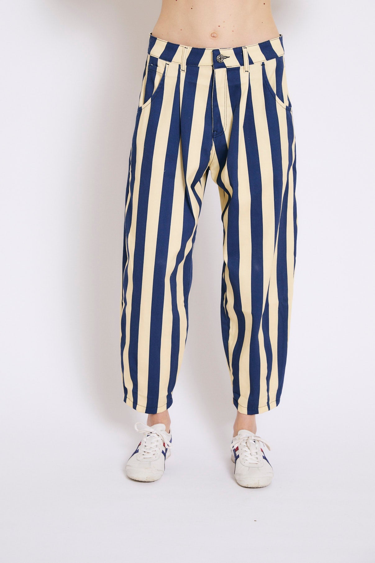 BLUE STRIPED BOYFRIEND JEANS