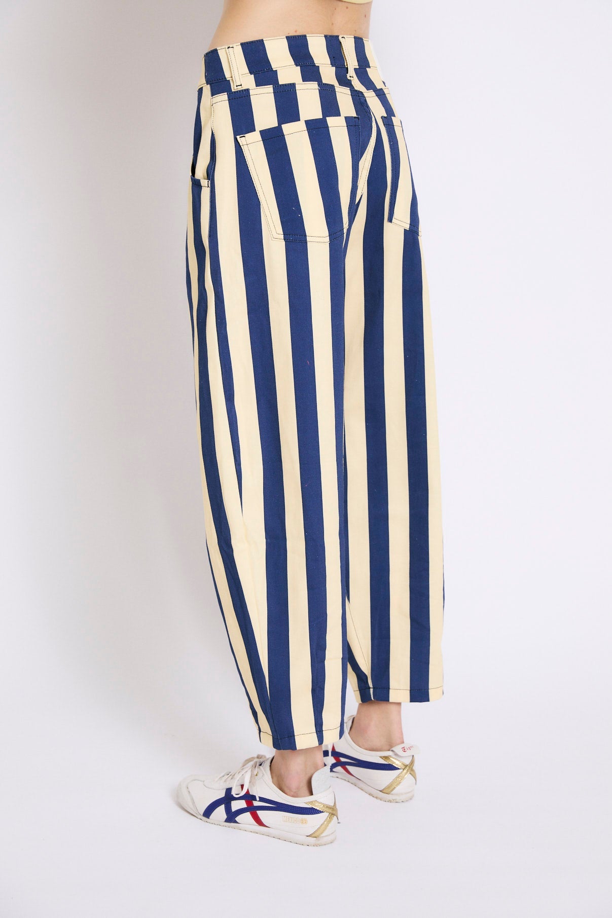 BLUE STRIPED BOYFRIEND JEANS