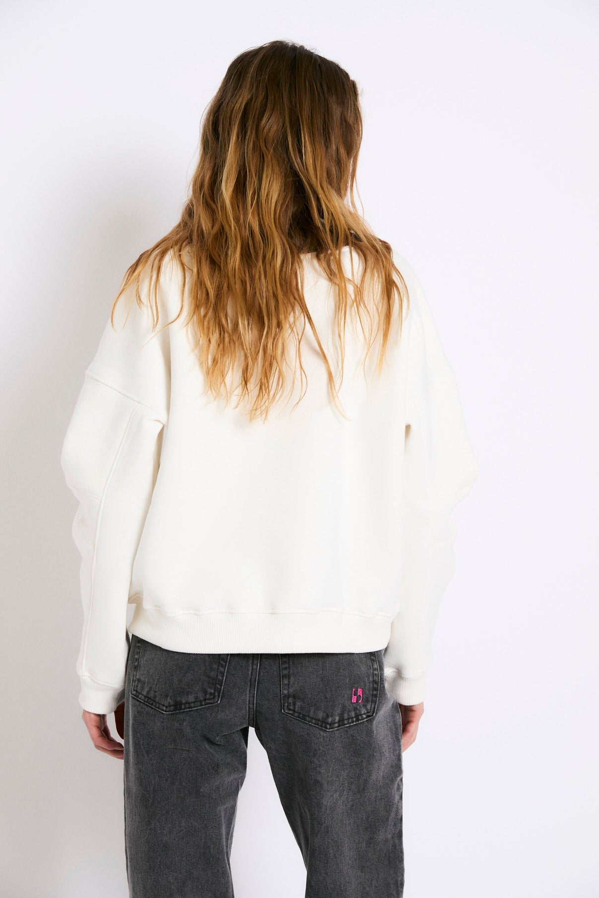 BUDYBI CRUDE SWEATSHIRT