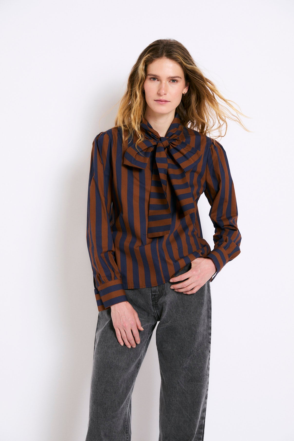 BLUE STRIPED BOW BLOUSE