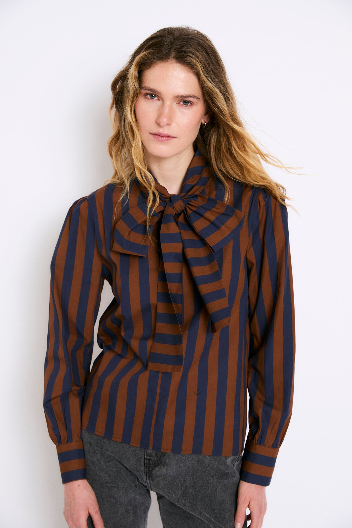 BLUE STRIPED BOW BLOUSE