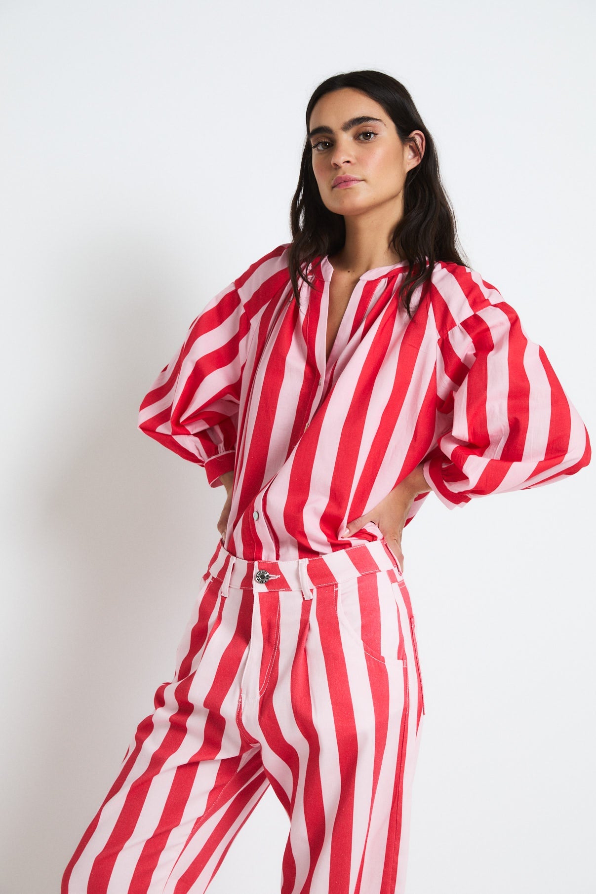 BLUSA VENICE BARRAS ROJO