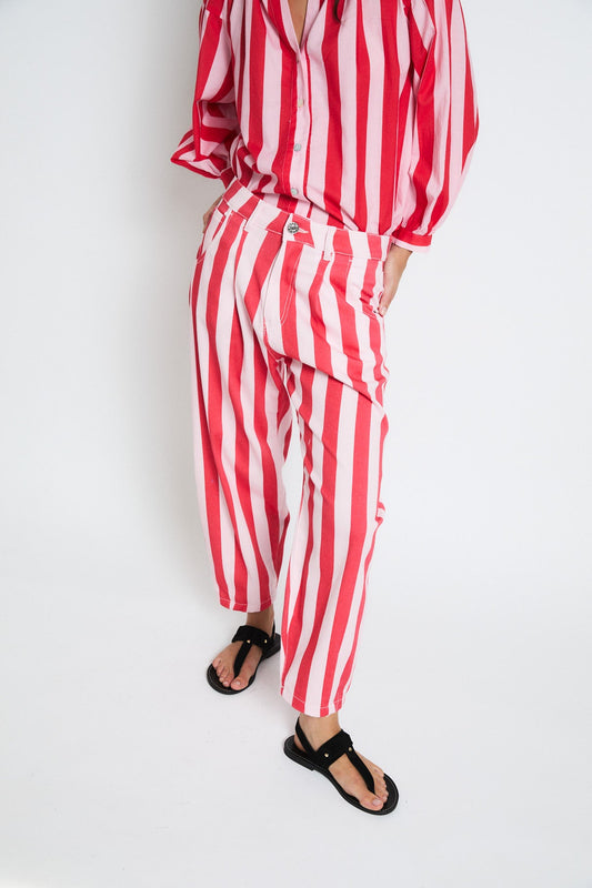 TOTAL LOOK VENICE BARRAS ROJO
