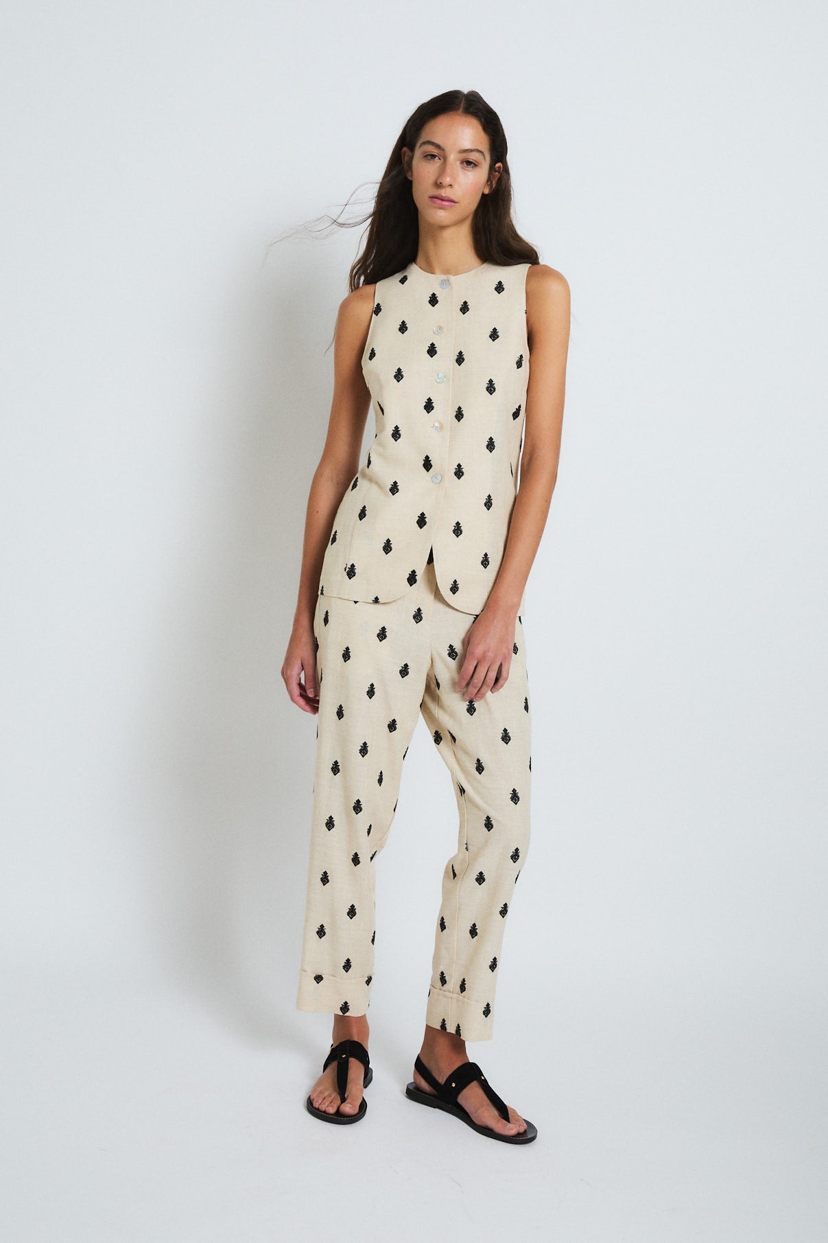 TRUJILLO EMBROIDERED BEIGE VEST
