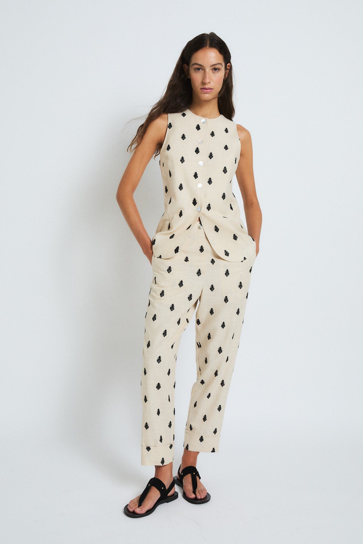 TRUJILLO EMBROIDERED BEIGE VEST
