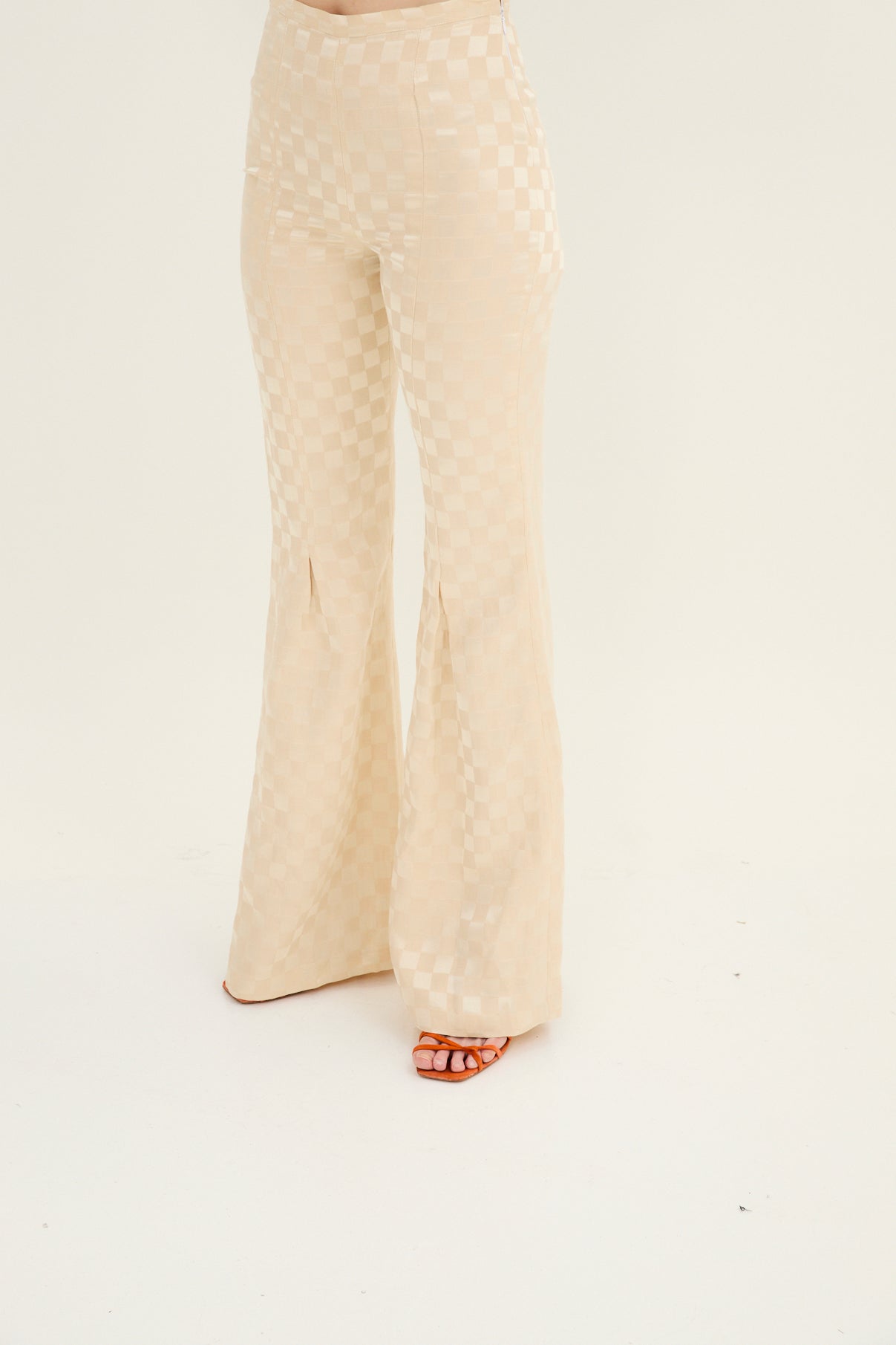 PANTALÓN PLIEGUE DAMA CREMA