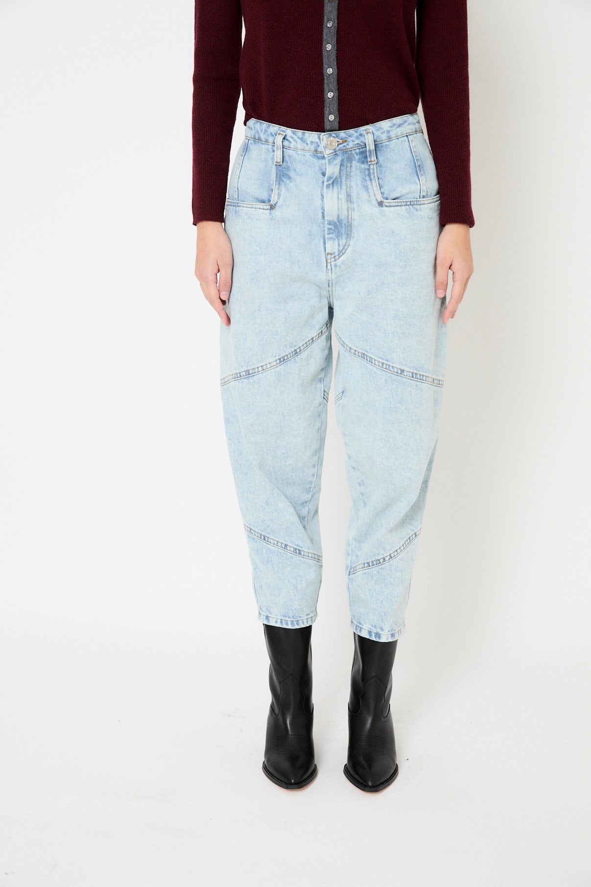 JEANS CORTES BLEACH AZUL
