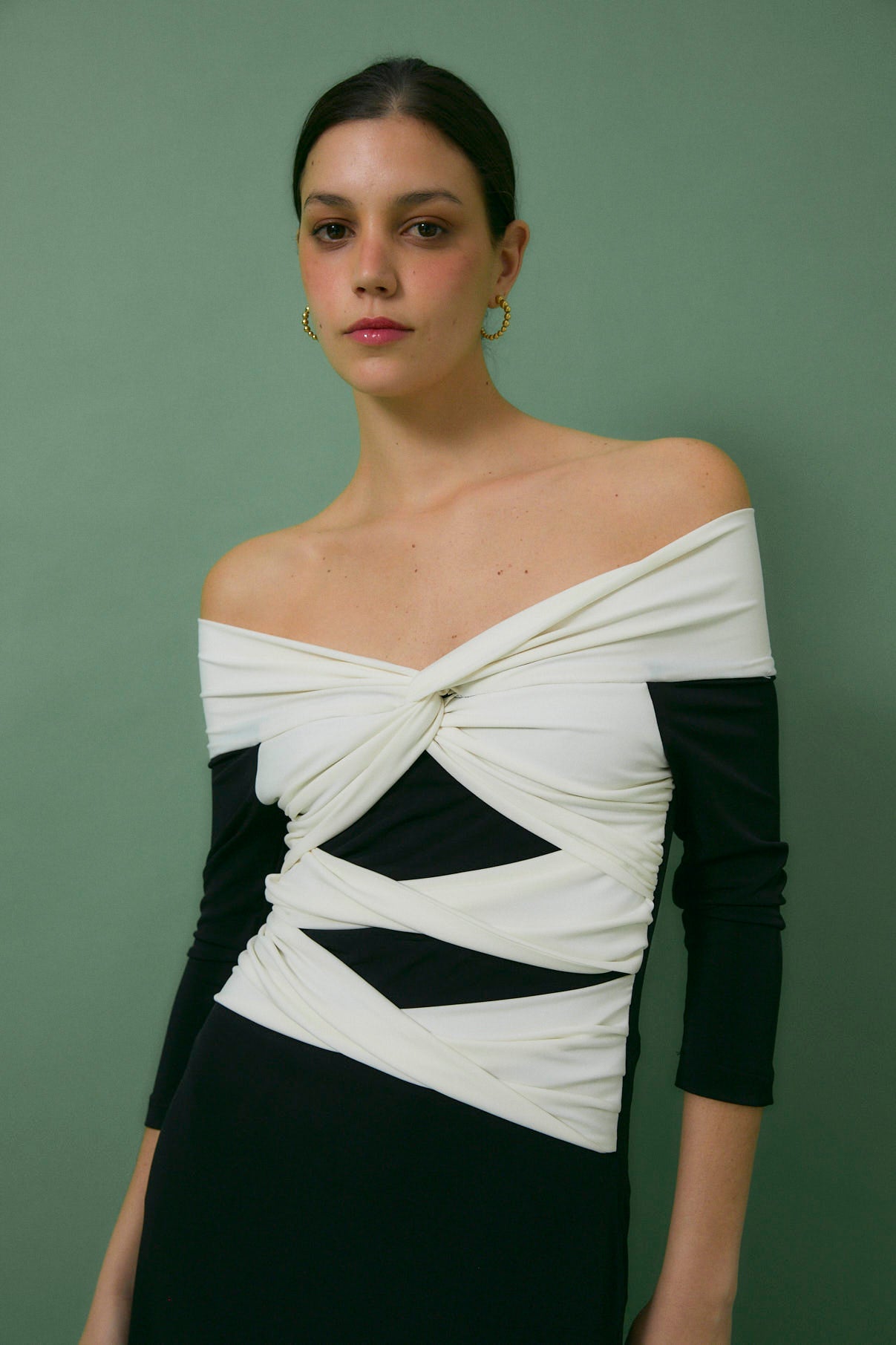BLACK KNIT KNOTTED DRESS
