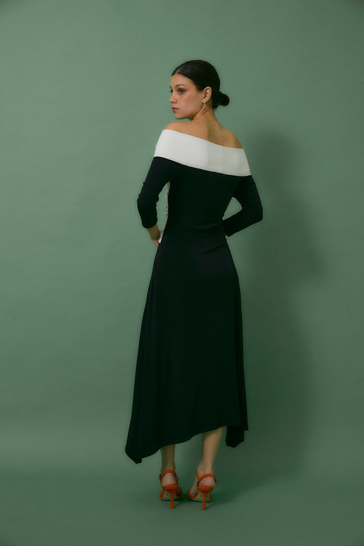 BLACK KNIT KNOTTED DRESS