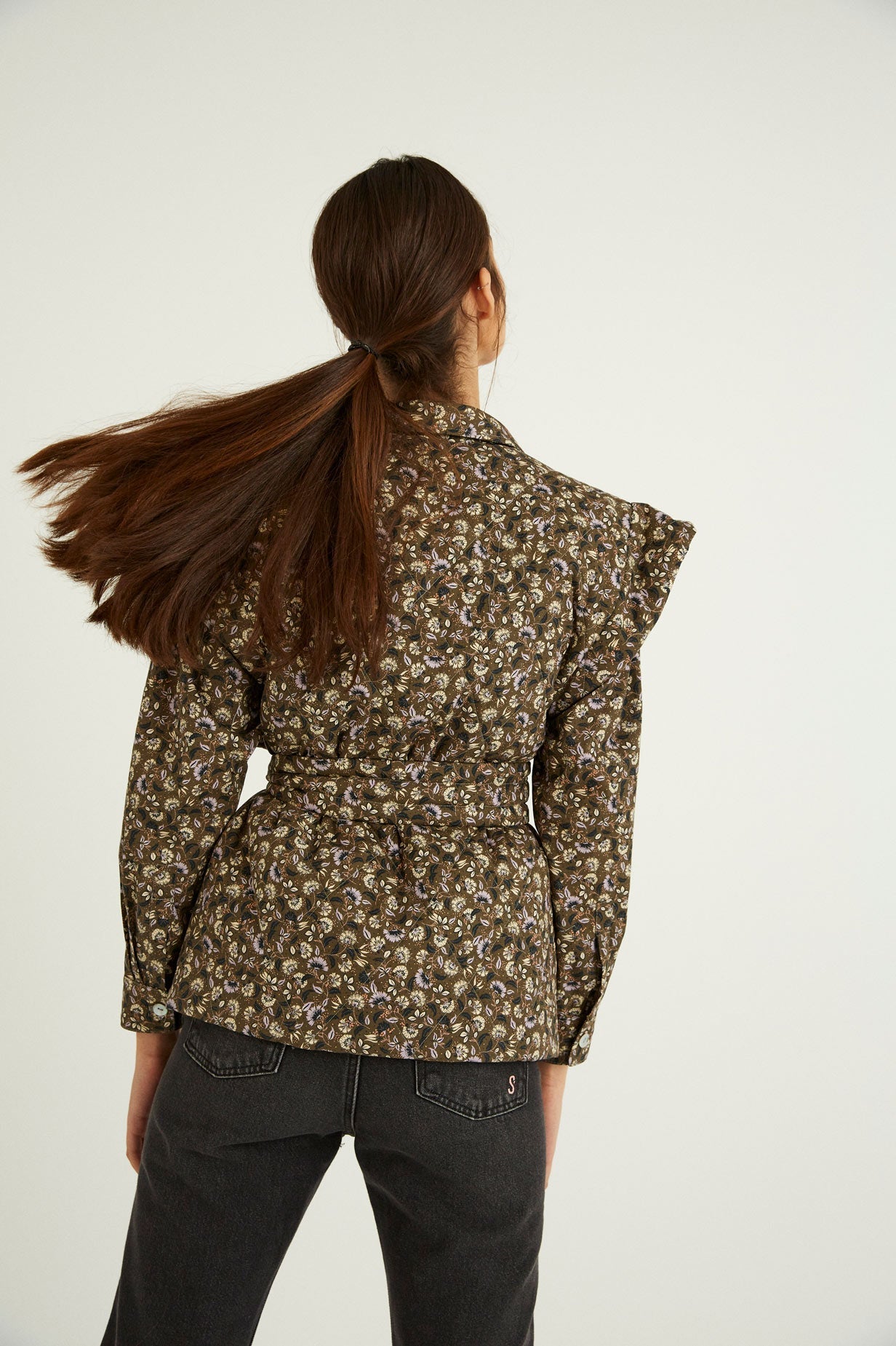 CAROL KHAKI FLORAL VEST