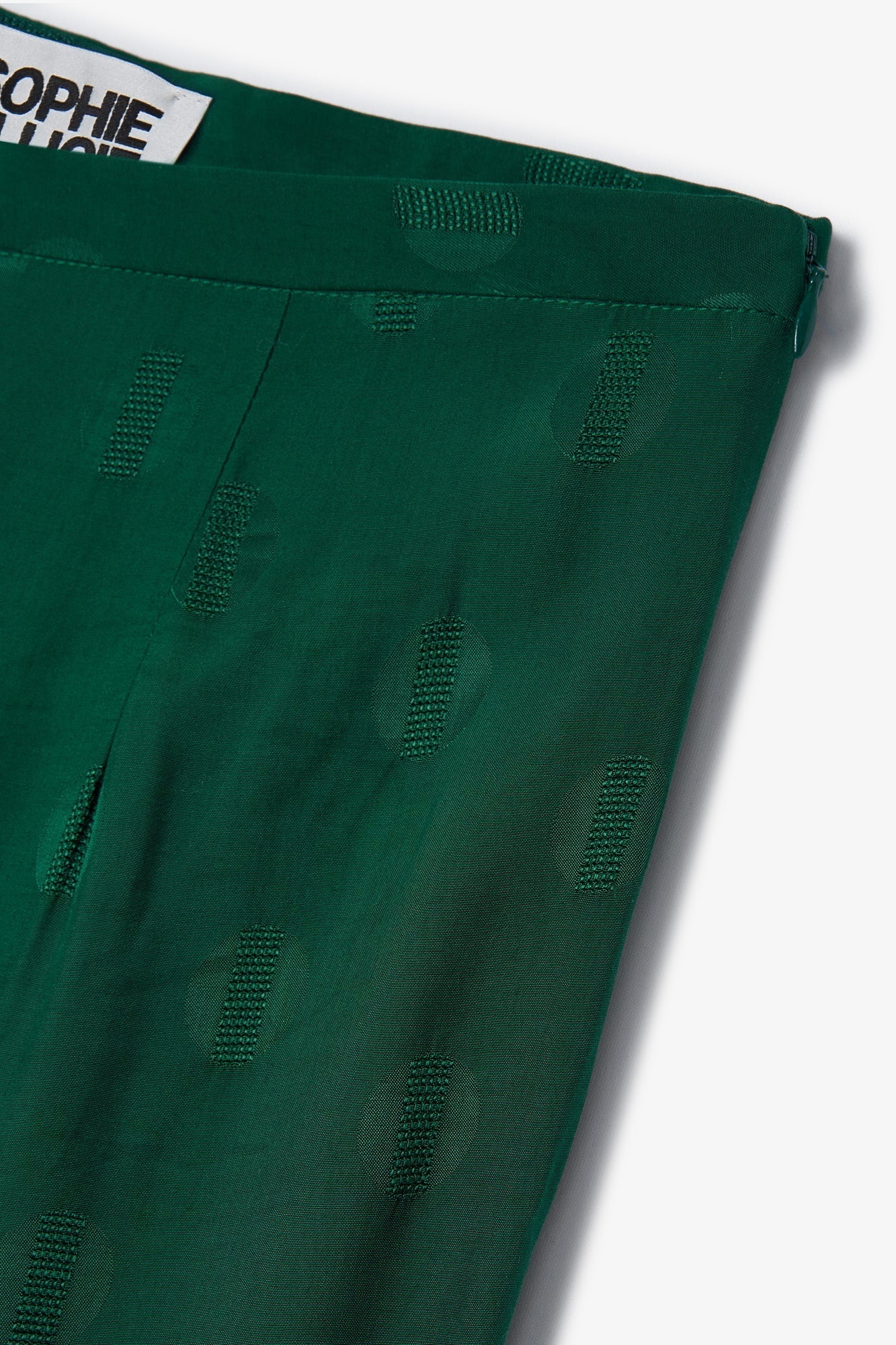 Green icon total look