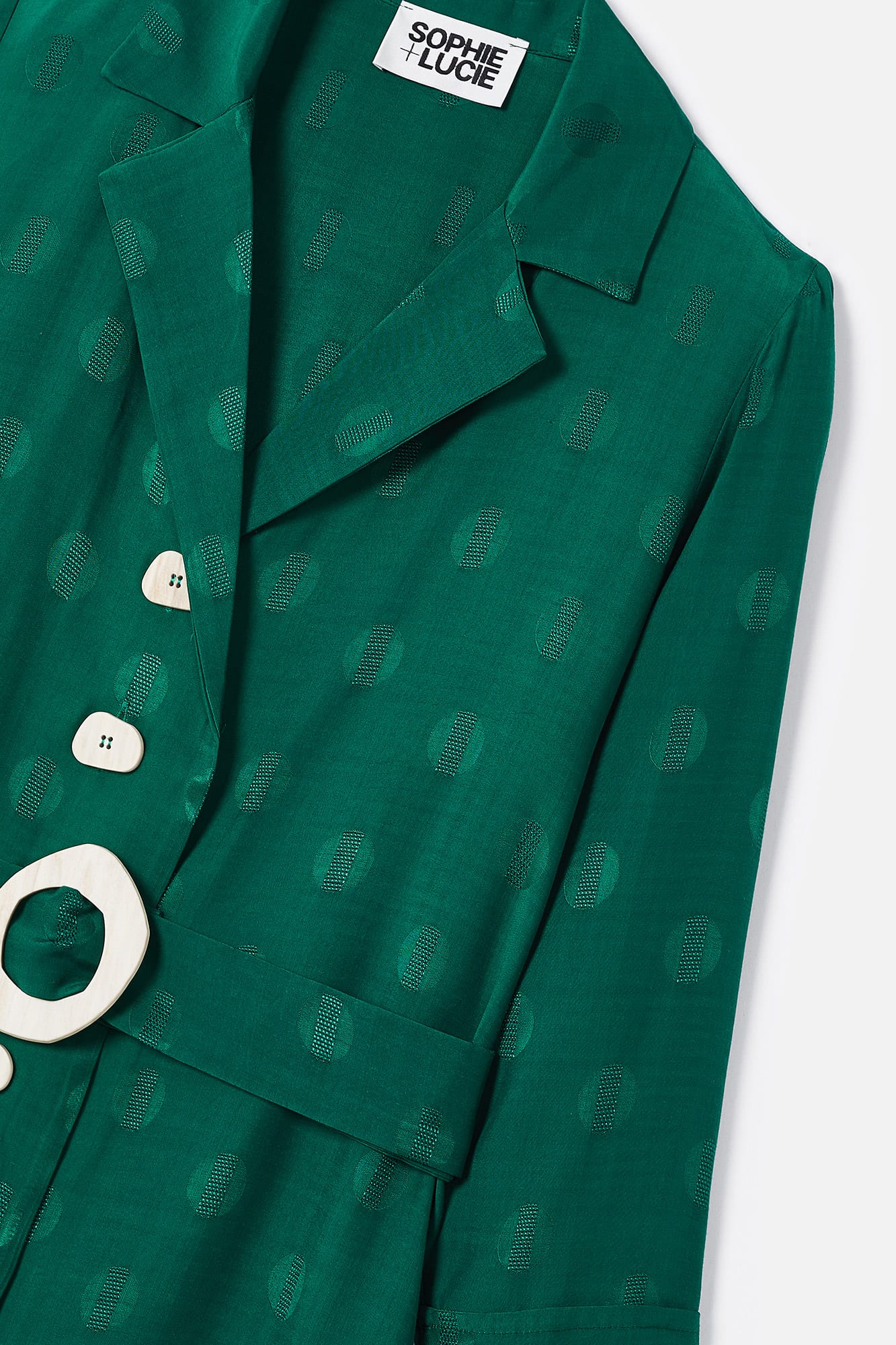 Green icon total look