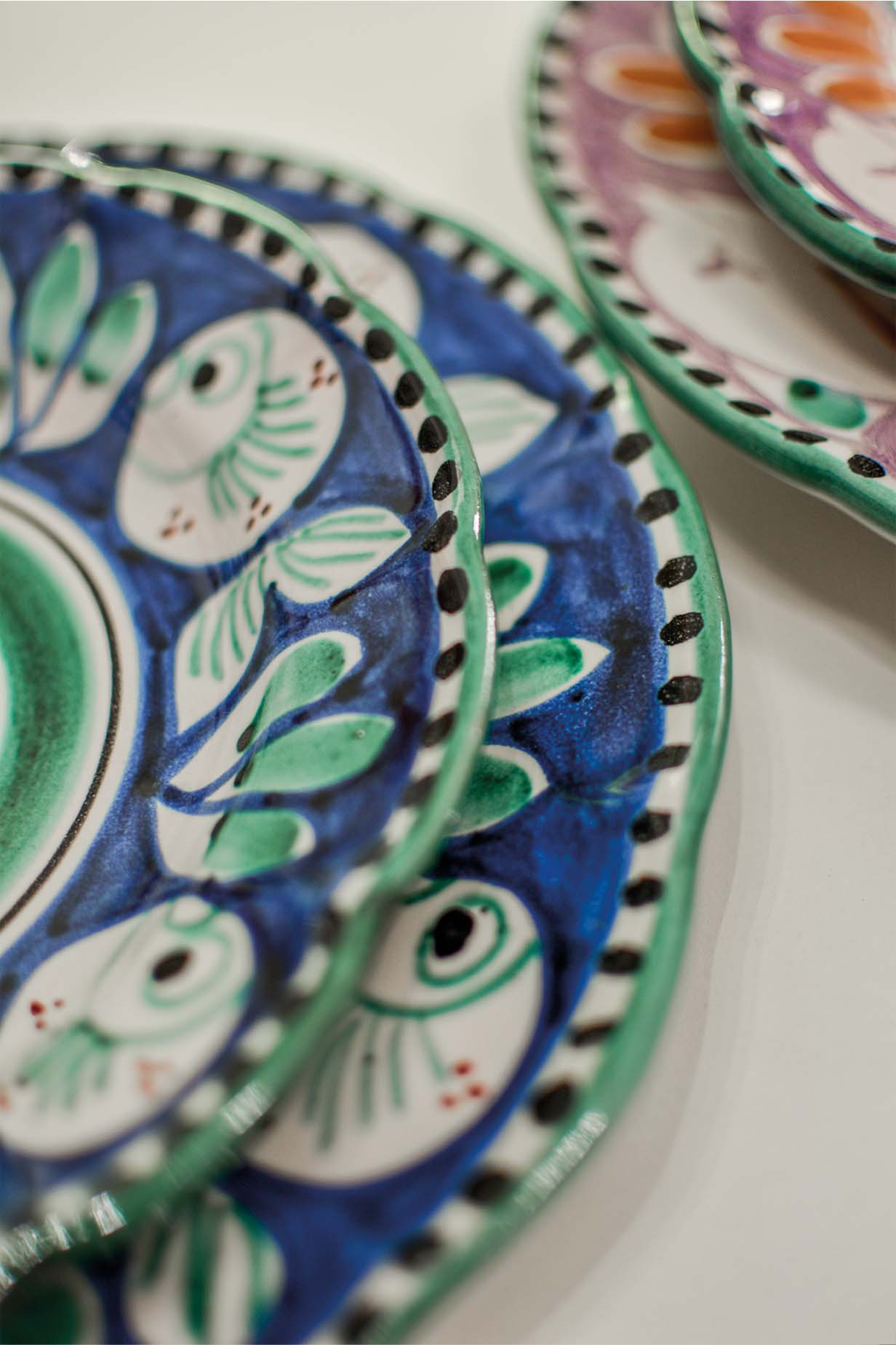 AMALFI WAVES DINNERWARE