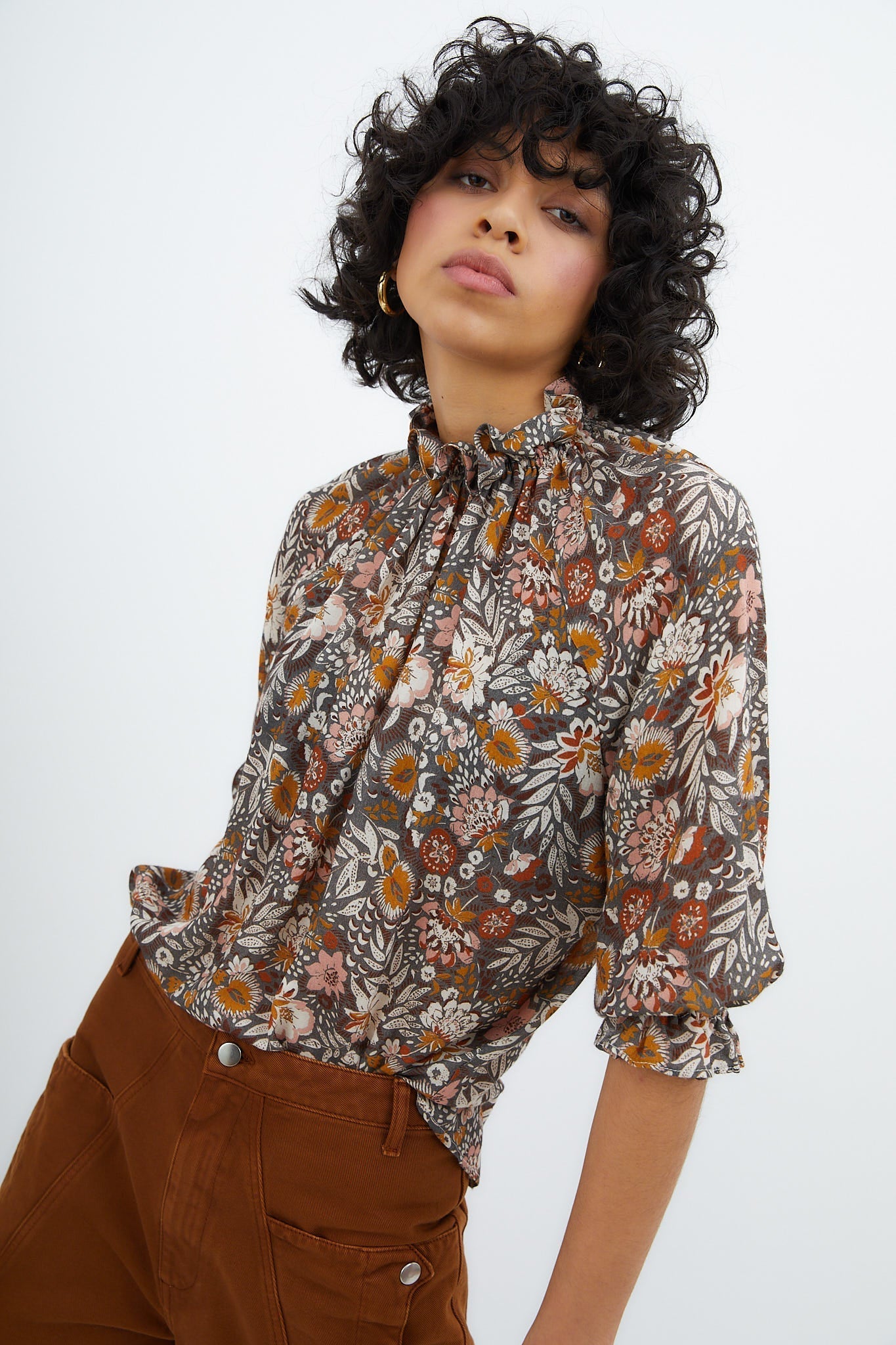 BLOUSE GOLA BALI FLOWER TOBACCO