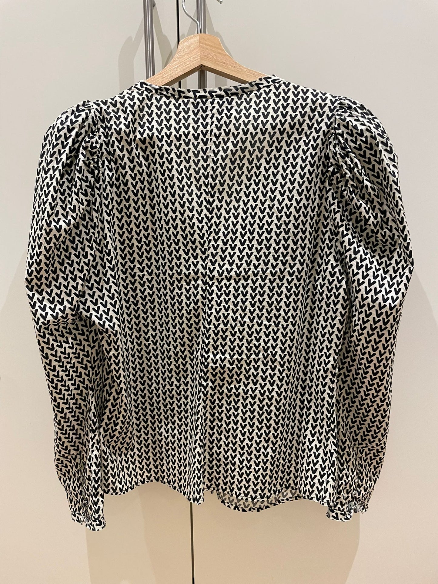 Puffed Sleeve Heart Print Shirt