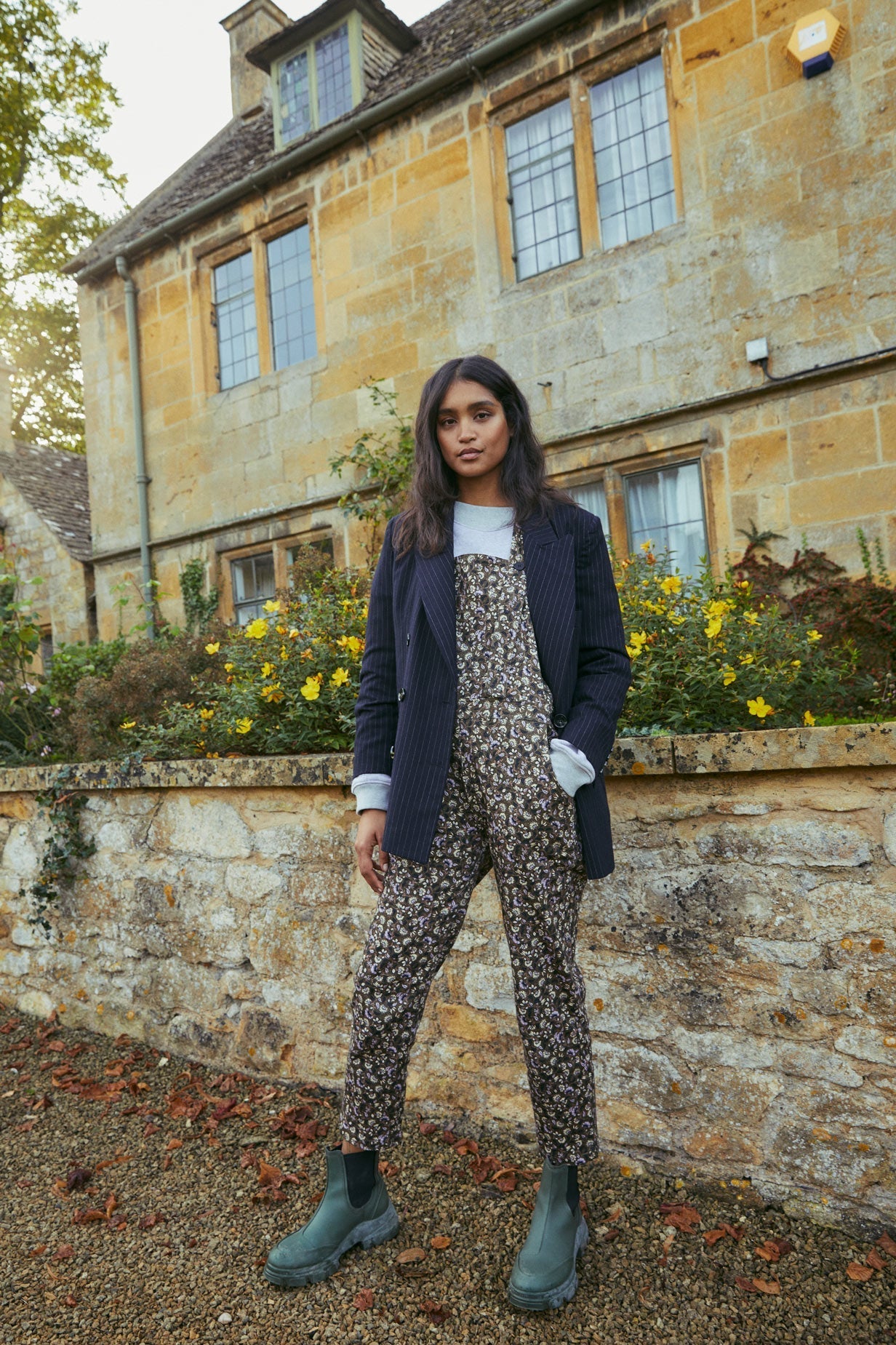 KHAKI FLOWER OVERALLS