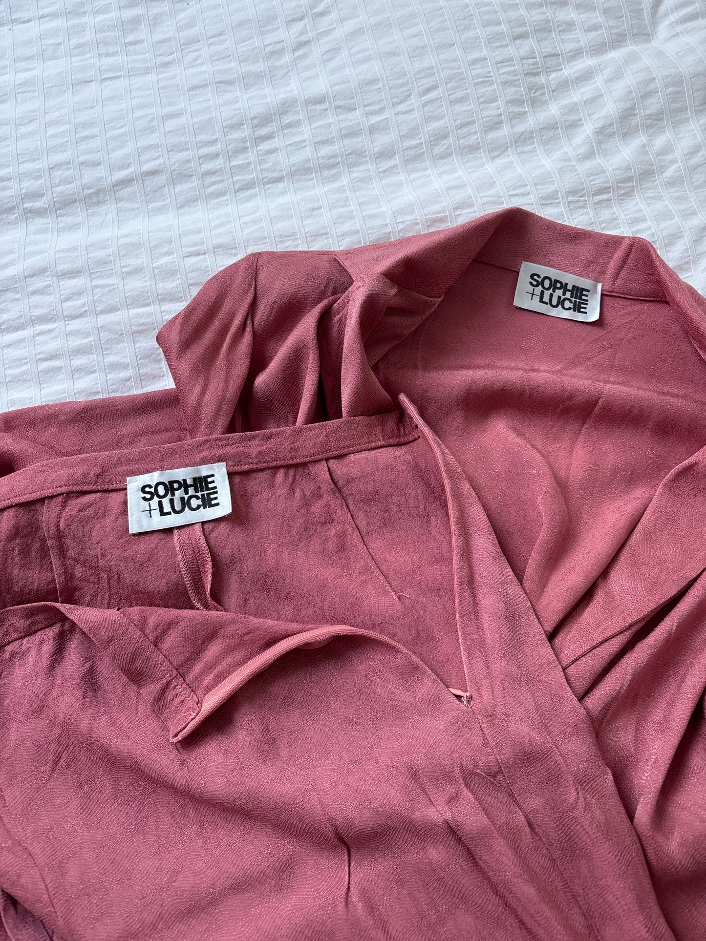 Total look icon pink