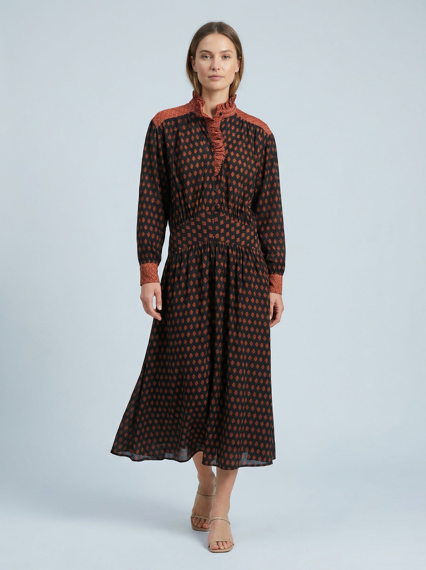 BLACK PINEAPPLE POLY DRESS